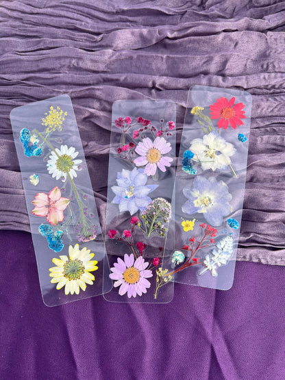 Pressed Flower Bookmark | Real Dried Floral Bookmark | Handmade Botanical Gift | Unique Book Lover Gift | Laminated Flower Bookmark